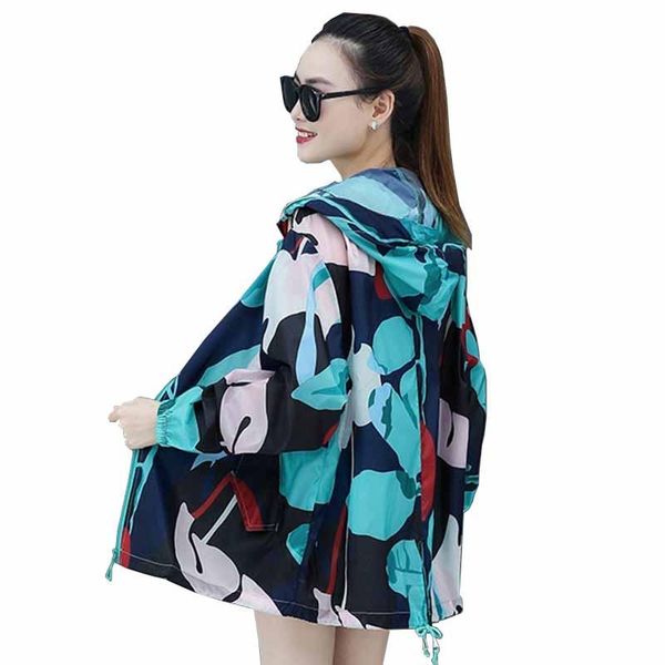 

women's trench coats 2021 plus size summer thin coat women camouflage print sun protection clothing students short hooded outerwear g52, Tan;black