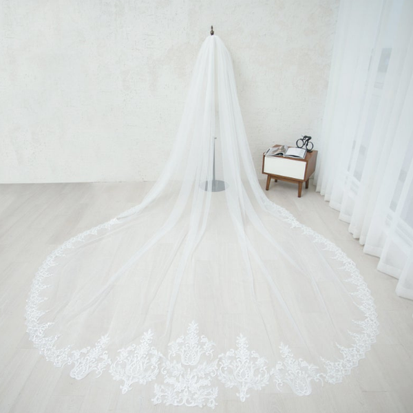 

bridal veils vintage lace trim wedding veil cathedral floral chapel white with sequins applique royal, Black