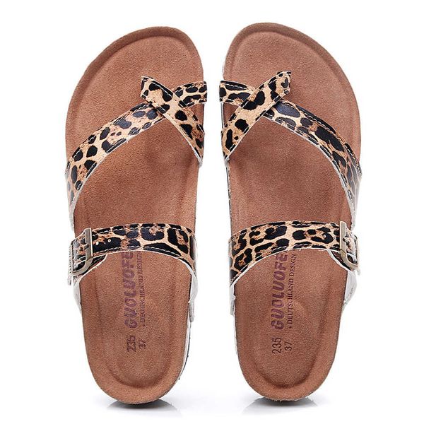 

elling new summer leopard beach soft cork slippers for women 2022 casual leather outside slide shoes men home sandals footwear designer clas, Black
