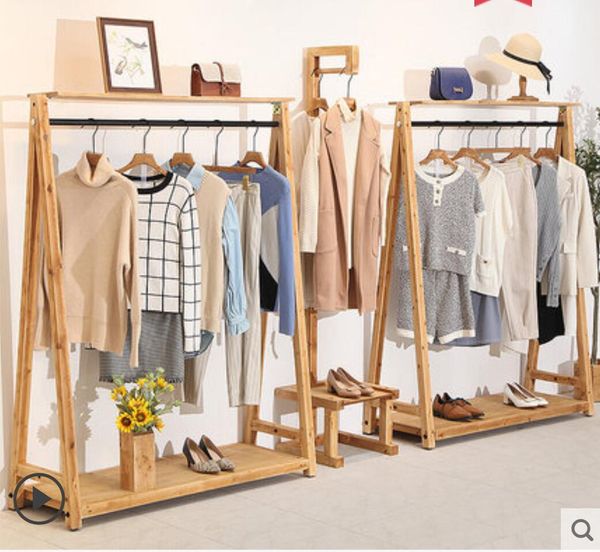 Roupas minimalistas e roupas de vestuário de roupa de armazenamento de armazenamento de madeira sólida loja de roupas de armazenamento rack racks tipão de piso retro pano de pano