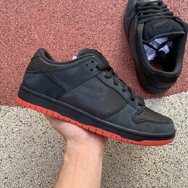 

shoes sb mens low og skateboards running unc halloween black white pn dust parra abstract tan gum kentucky medium curry women sail camo spor
