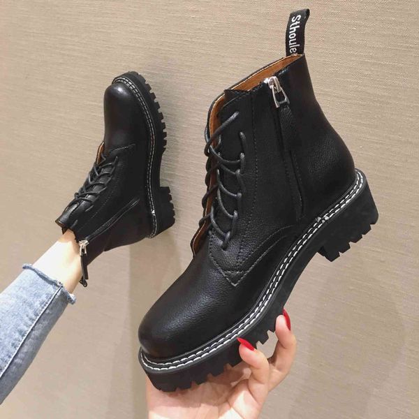 

boots style for autumn and winter british vintage lace killer booties handsome locomotive martin boots, Black