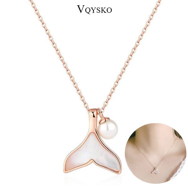 Collana a forma di sirena da donna con pendente a coda di pesce conchiglia per le vacanze estive con regalo di gioielli con catena clavicola da donna in acciaio inossidabile perla