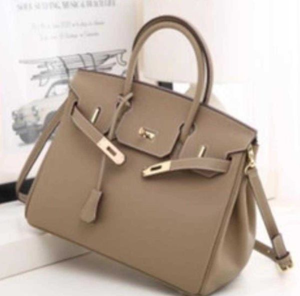 

2021 women bags jet set ladies bags tassel handbags saddle chain bag fashion purse shoulder tote bag