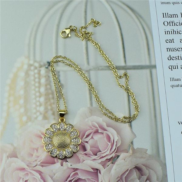 

chains fashion simple sunflower necklace gold micro-inlaid zircon pendant men and women couple jewelry gifts, Silver