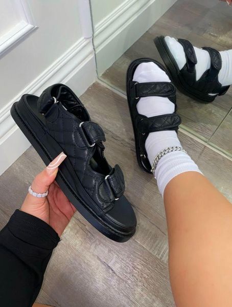 

factory wholesale spring style rhombus small fragrant wind flat-bottomed sandals comfortable and versatile large size, Black