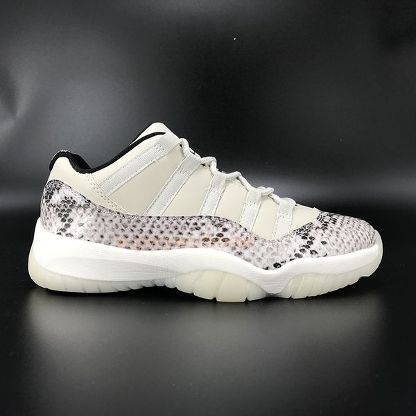 

mens 11 25th anniversary 11s basketball shoes low legend university blue white bred pantone cap and gown men women trainers sneakershnju