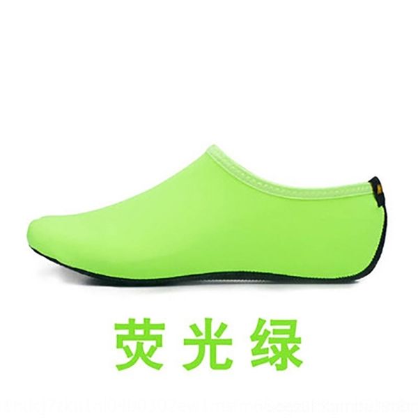 

s5ji outdoor diving yoga beach shoes floor anti cuttinganti slipquick board board water shoes and socks drying beach sockssur