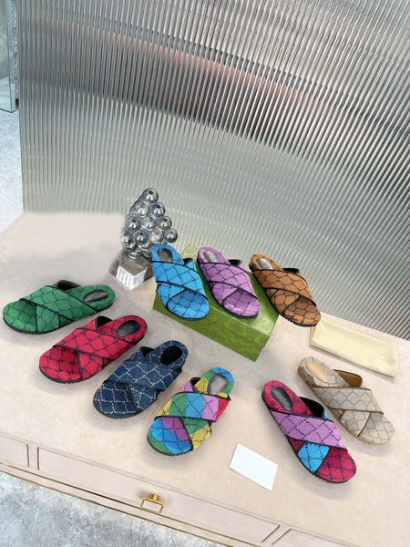 

shoes slippers beach thick bottom cartoon summer platform lady sandals alphabet leather designer l bath women large size 35-42 us5-us11