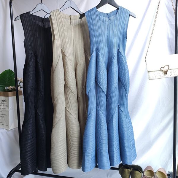

2021miyake pleated dress women dresses summer 2021 long pleated lantern dress large size loose sleeveless bud dress women sundresses, Black;gray