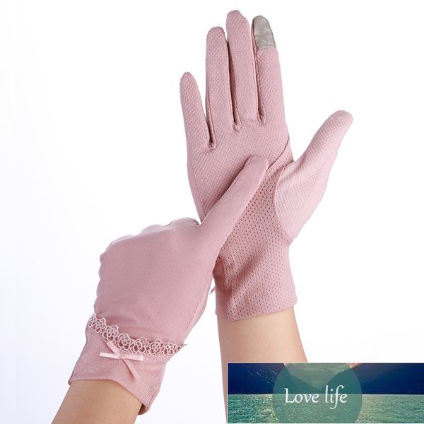 

women' sun protection gloves high elastic lace design solid color anti-skid ice silk gloves, Blue;gray