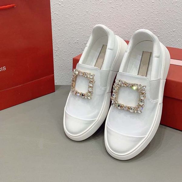 

luxurys designer shoes crysta buckle sneaker low casual shoe women treaded rubber outsole printed calf leather classic trainers 03, Black