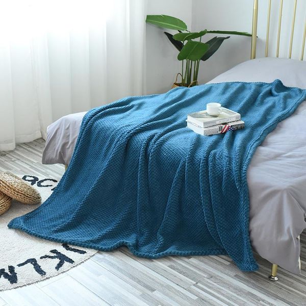 

big beehive plain flannel coral blanket summer sofa air conditioning cover blankets