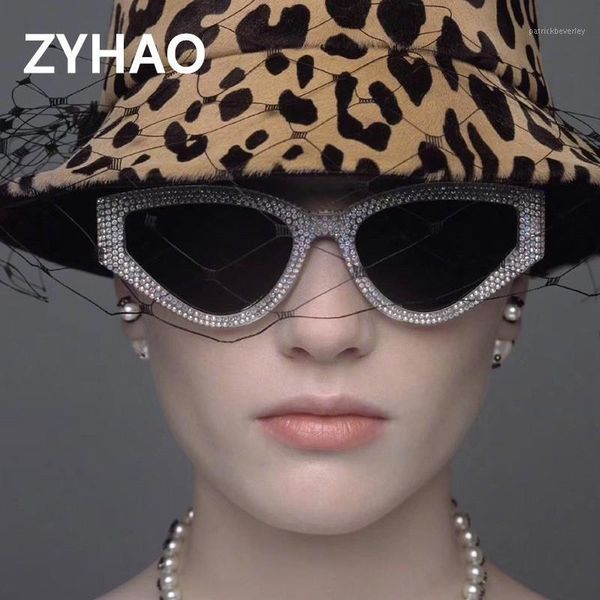 

sunglasses 2021 cat eye women fashion diamond pink sun glasses gafas de sol mujer, White;black