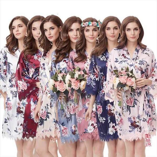 

silk robe,bridal party robe,bride womens sleepwears robe,bridesmaid lace robes, pajamas ,satin floral printing a236b, Black;red