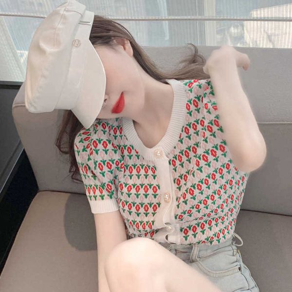 

small flower short sleeve thin 2021 summer new and slim t-shirt women's fashion, White