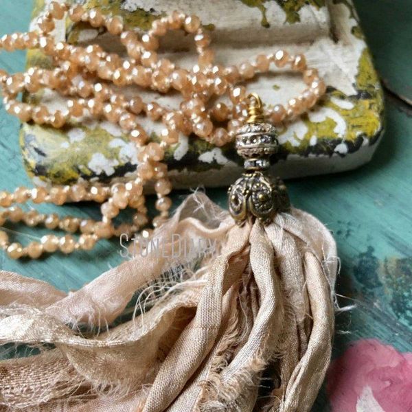 

pendant necklaces nm15541 romantic shabby boho glam sparkle glass crystal copper sari silk tassel fun necklace neutral unique accessory, Silver