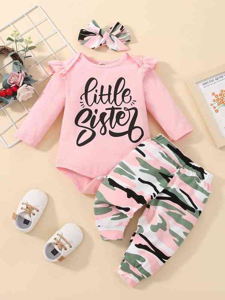 

baby letter graphic ruffle trim bodysuit & camo print sweatpants & headband she, White