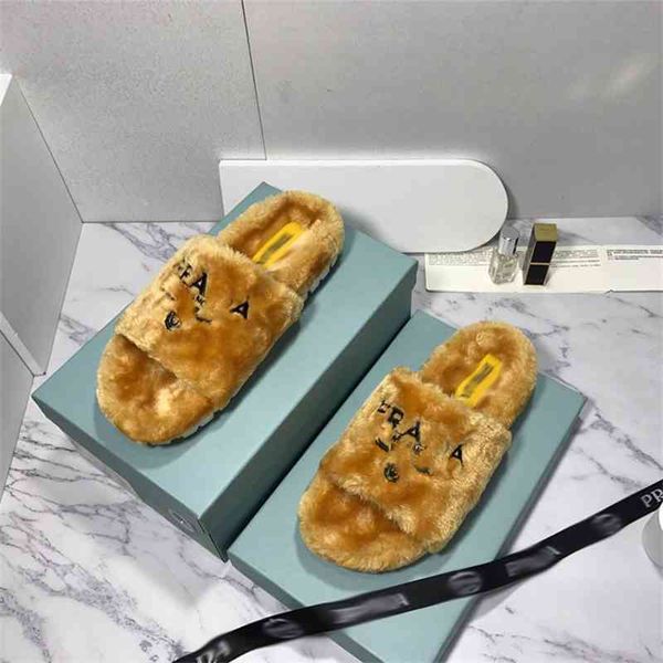 

official website 70% off outlet plush slippers for women in autumn and winter of, Black