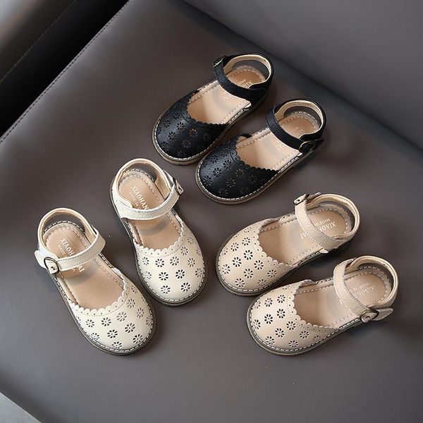 

spring summer baby girls sandals solid color children's flats shoes fashion hollow leather clogs beach, Black;red