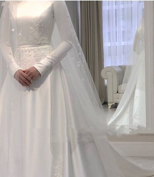 

long sleeve muslim wedding dress vestido de novia 2021 white satin buttons lace appliques arabic a line bridal gowns custom made