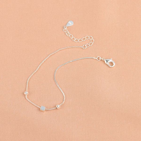 

2021 new drawing square bracelet women's korean version simple silver ball student hand decoration mori gift d181x, Black