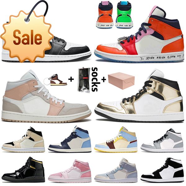 

2022 with box mid white shadow jumpman 1 1s basketball shoes melody fearless milan metallic gold digital pink twist womens mens trainers sne, Black