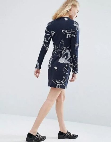 

dresses spring style casual fashion versatile anime printed crew neck long sleeve dress short skirt women's wear, Black;gray