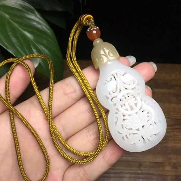 

lockets h81#hetian jade white gourd pendant, hollow carving, Silver