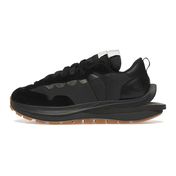 

vaporwaffle casual sacais shoes waffles fragment undercover waffle ldwaffle women mens trainers outdoor sports sneakers white black gum vars