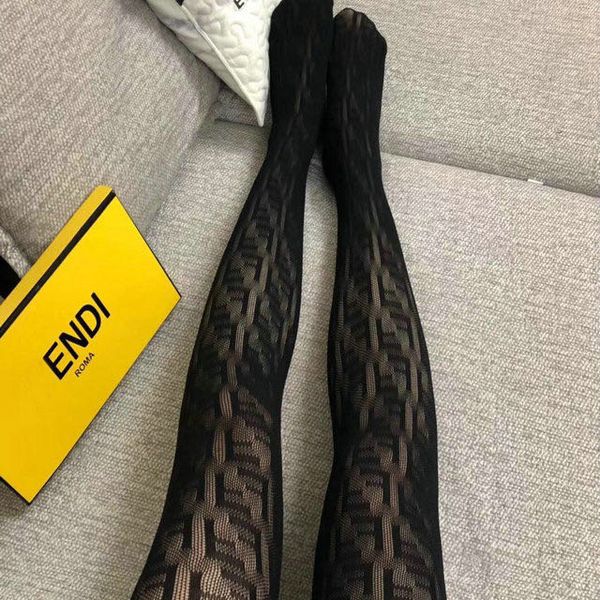 

2021women's designer yoga tights, high waist stockings, feminine sense of sports fitness wear, 21ss tights, elastic fashion ladies, Black