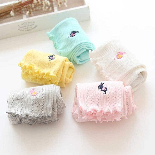 

summer kids children gift solid color hollow out embroidery cute animal ruffle calf length short leggings for baby girls 210529, Black