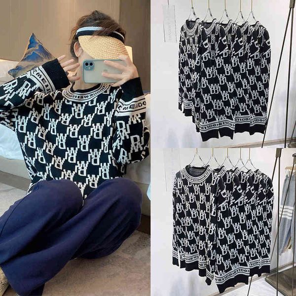 

early autumn 2021 french letter round neck loose lazy sweater women's fashion knitted top, White