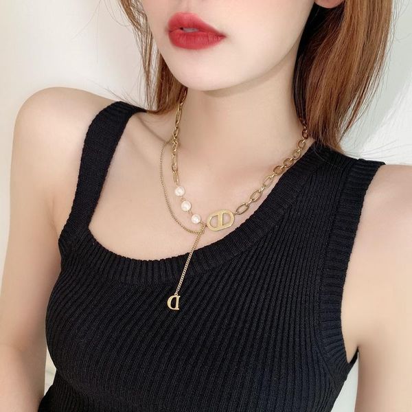 

chokers temperament asymmetric simulated pearl gold color hollow out letter pendant necklace for women delicate jewelry, Golden;silver