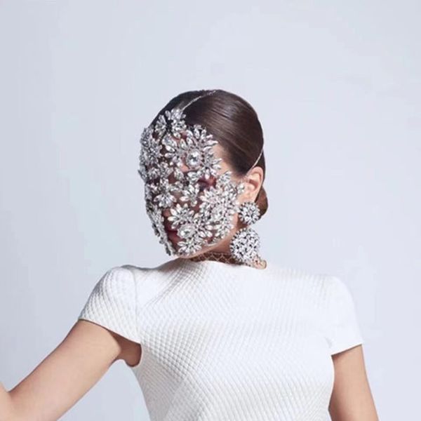 Bling Cristal Flor Full Face Masks Designer de Luxo Jóias Mulheres Carnaval Máscara de Rhinestone Moda Partido Casamento Presentes
