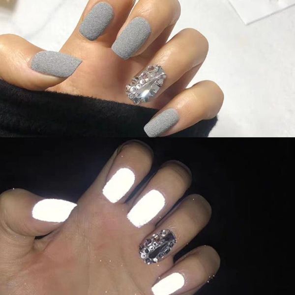 

1box reflective nail glitter powder for bar disco sparkling pigment fluorescent art decorations shiny dust glow in the dark1, Silver;gold