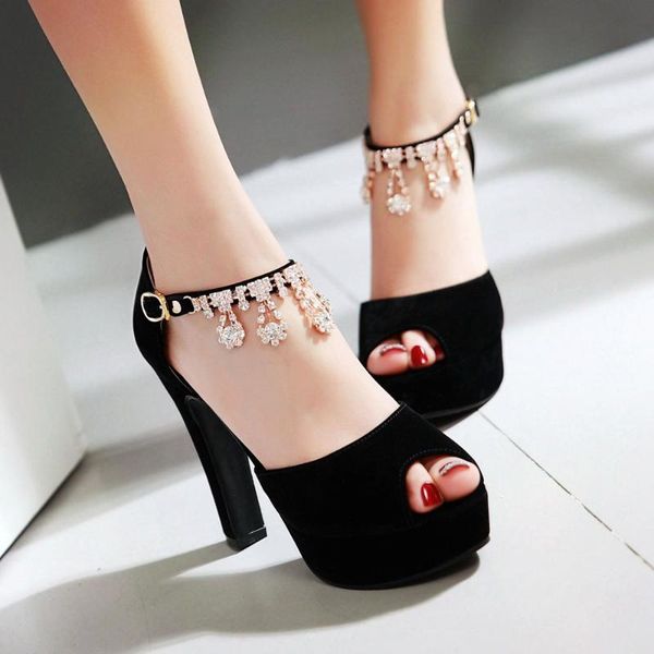 

the summer collection of diamond chunky high-heeled fish mouth party sandals is a stylish shoe size 33-47, Black