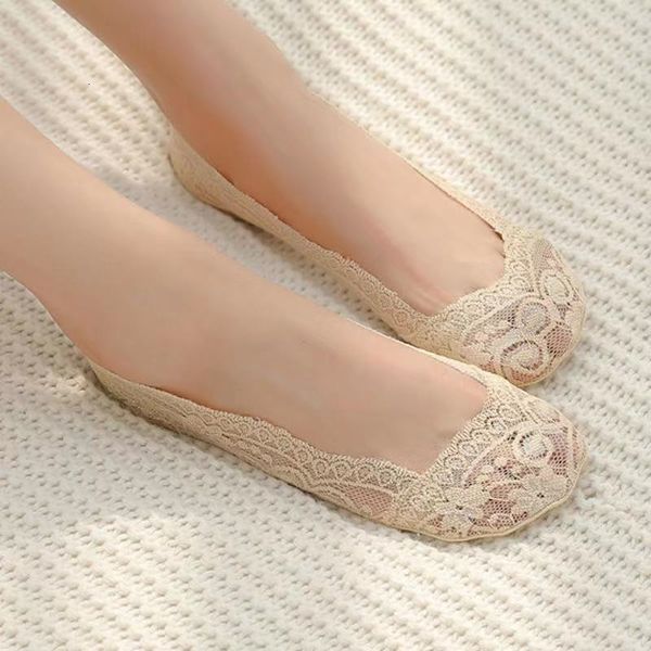 

summer tracels solid color invisible female lace boat cotton bottom sweat absorbing breathable socks sile non slip shallow, Black;white