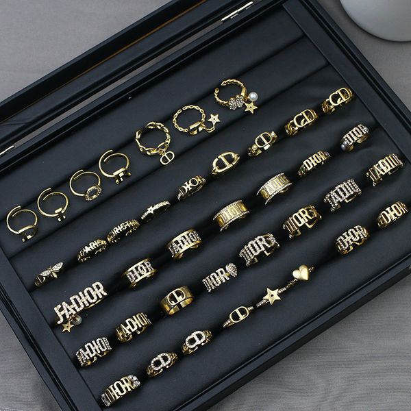 

designers luxury fashion d / di family hollow out diamond inlaid old fashion women multi-layer pearl cd medieval ring, Red;brown