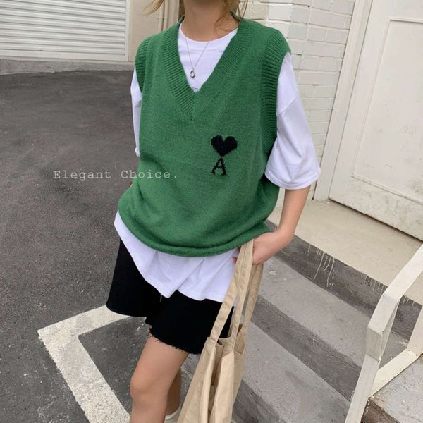 

autumn winter v-neck buttonless simple temperament knitted vest, White