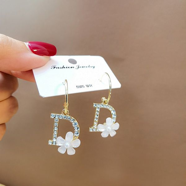 

s925 sier needle korean new diamond inlaid letter d earrings women's fashion temperament crystal flower net red ear jewelry, Golden