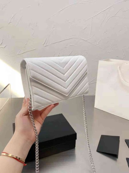 

evening bags 2021 women's wholesale luxury envelope bag designer market exquisite fabric perfect details portable fashion soft com