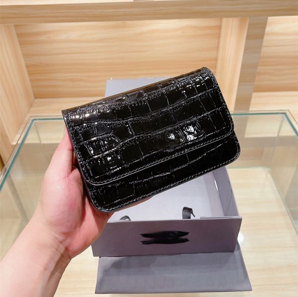 

2021 luxury designer bag women bright face crocodile single shoulder bags cross body with chain practical and versatile