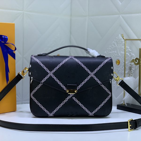 

2022 fashion and luxury ladies handbags shoulder bags backpacks wallets messenger bags pochette metis handbag embossed pattern number: m4559