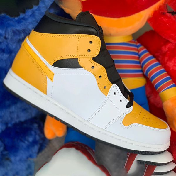 

shoes jumpman 1 classical black yellow mid university gold1s designer sport
