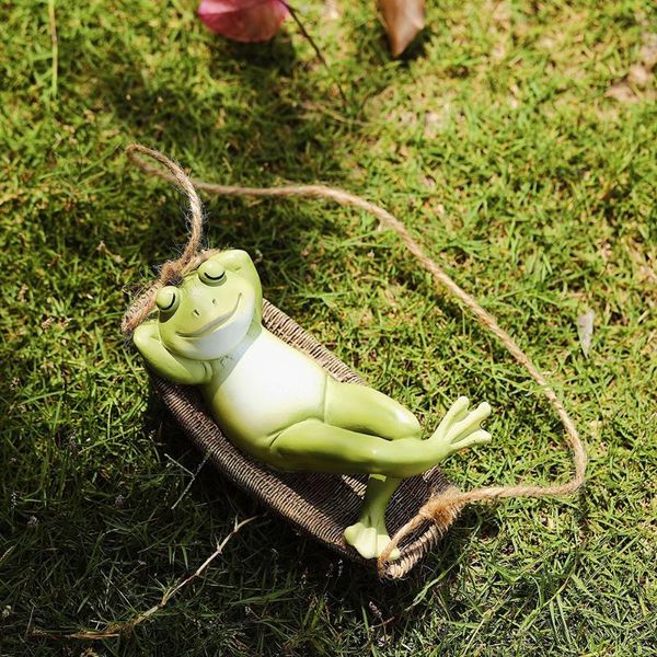 

garden decorations hanging swing frog statue outdoor resin figurines animal sculpture waterproof corrosion resistant decor