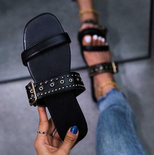 

slippers 2021 summer large women's shoes fashion rivet flat bottomed buckle, Black