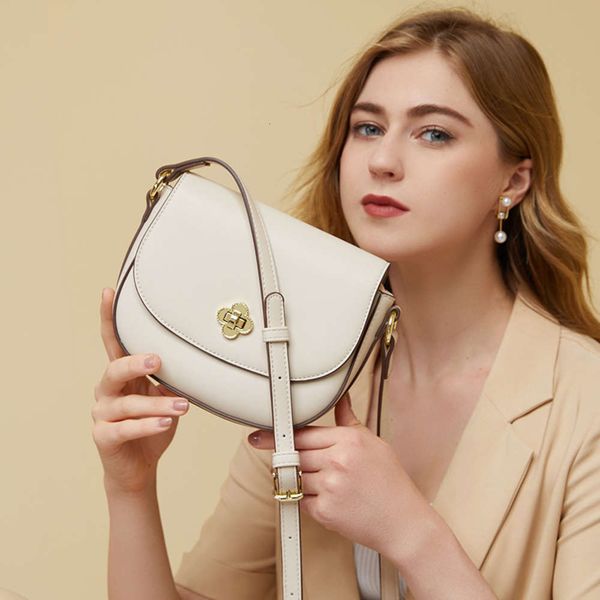 

feini beishi bag 2021 fashion saddle women's msenger single shoulder summer