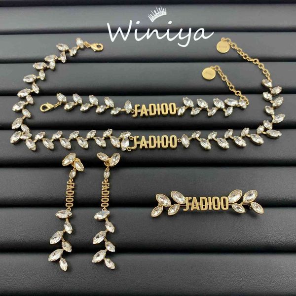 

luxury designer fashion necklace d style / dijia brass letter horse eye diamond tassel bracelet earrings brooch temperament versatile, Red;brown