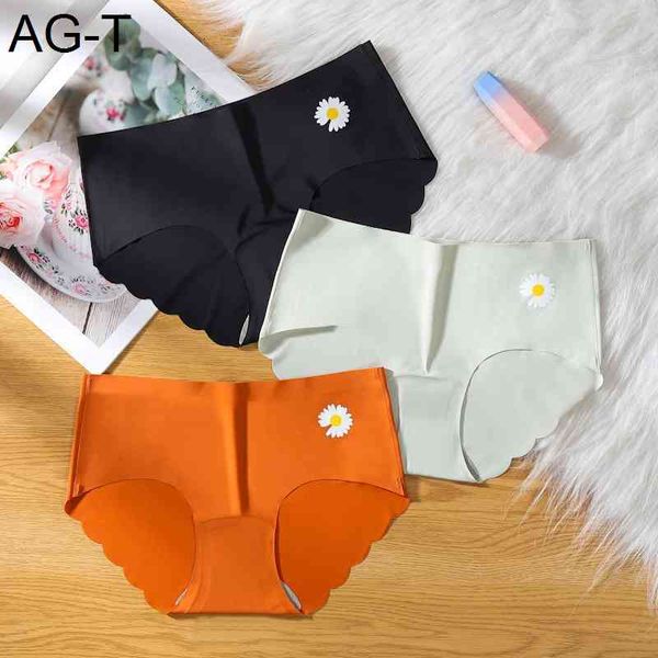 

new traceless ice silk women's underwear hip lifting graphene cotton antibacterial crotch middle waist briefs, Black;pink